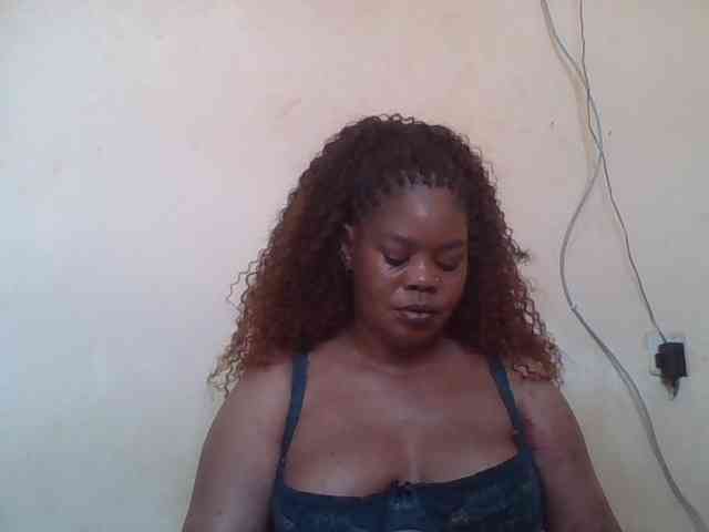 Sexydove webcam