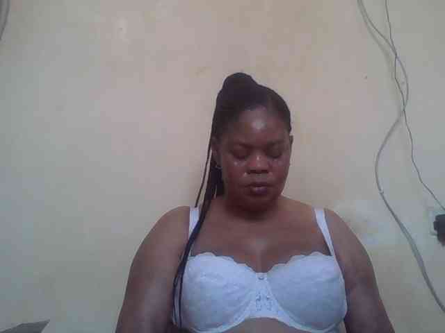 Sexydove webcam