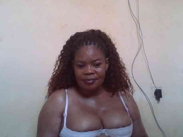 Sexydove webcam