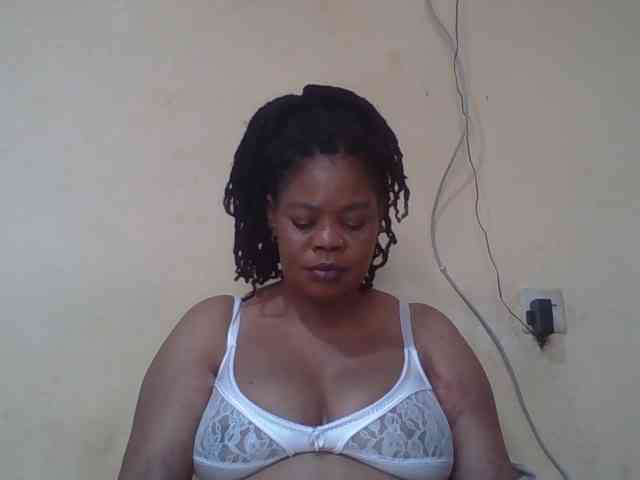 Sexydove webcam