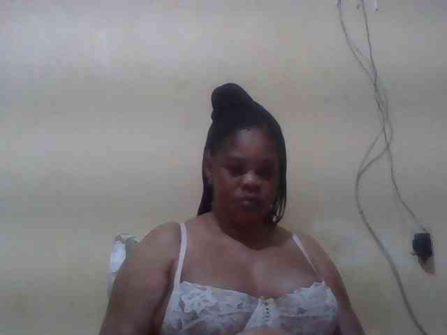 Sexydove webcam