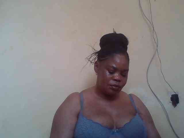 Sexydove webcam