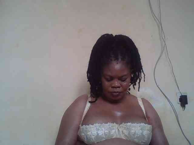 Sexydove webcam