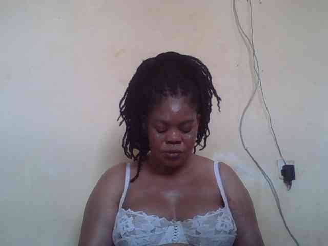 Sexydove webcam