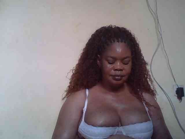 Sexydove webcam