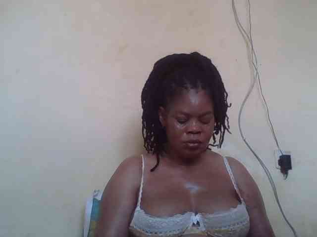 Sexydove webcam