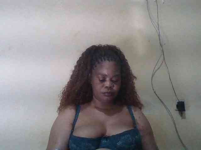 Sexydove webcam