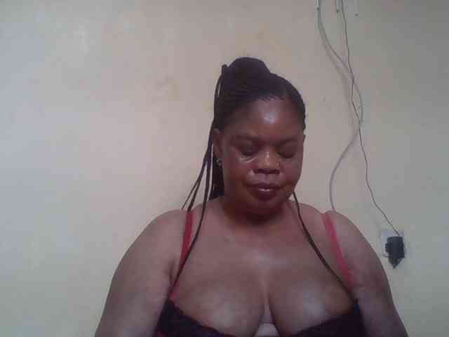 Sexydove webcam