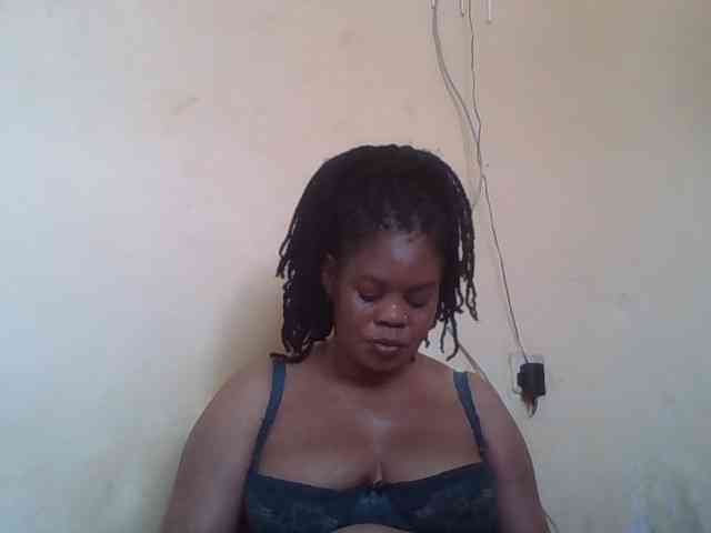 Sexydove webcam