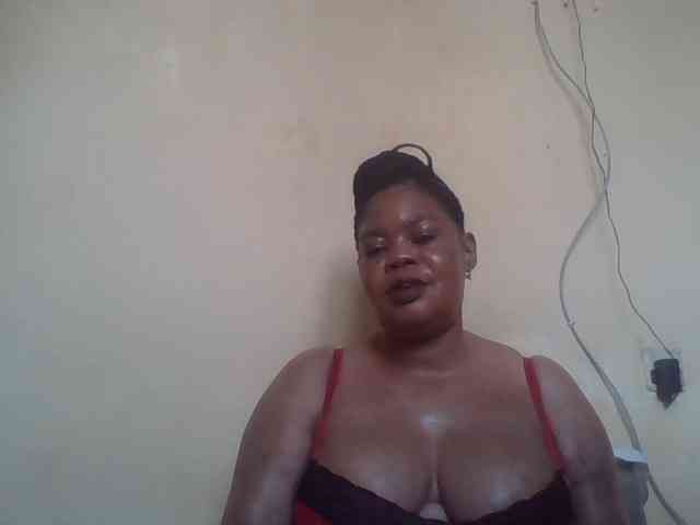 Sexydove webcam