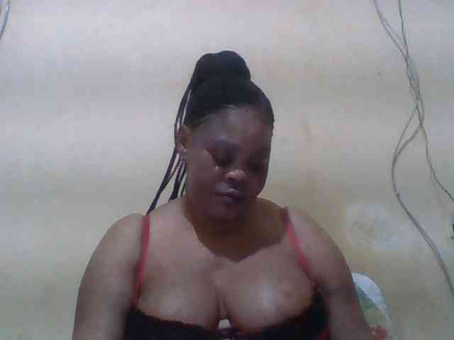 Sexydove webcam