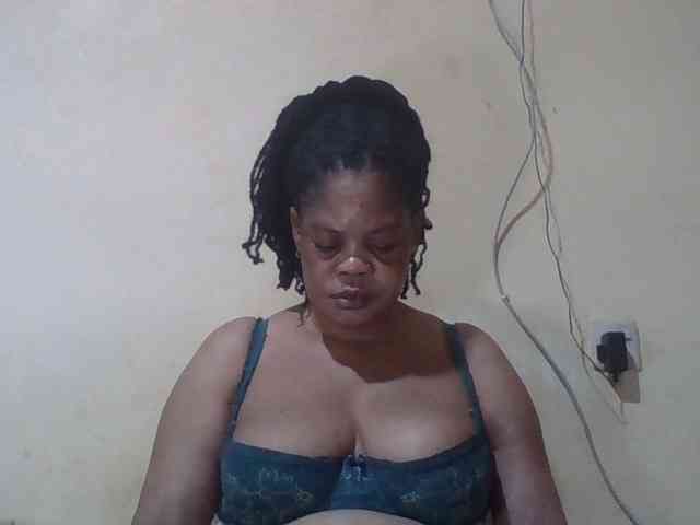 Sexydove webcam