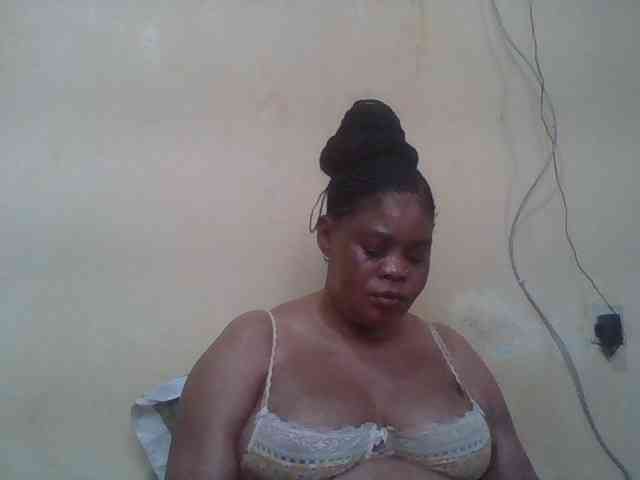 Sexydove webcam
