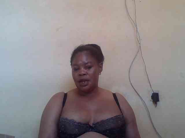 Sexydove webcam