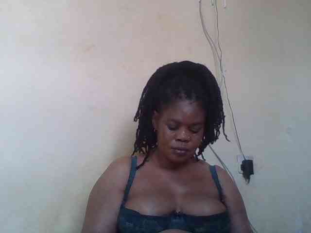 Sexydove webcam