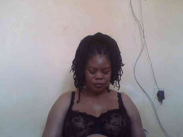 Sexydove webcam