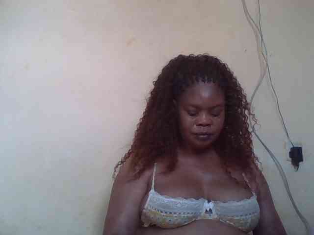 Sexydove webcam