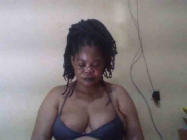 Sexydove webcam