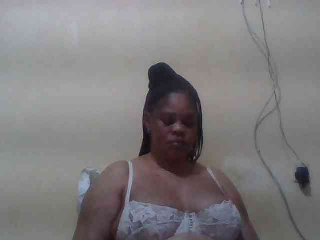 Sexydove webcam
