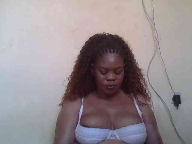 Sexydove webcam