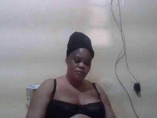 Sexydove webcam