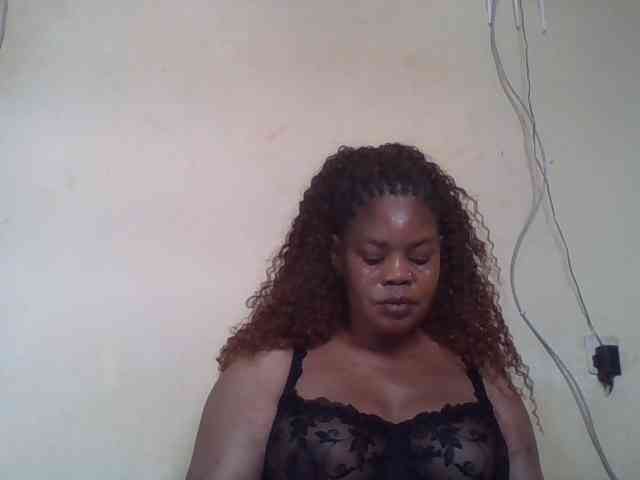 Sexydove webcam
