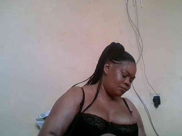 Sexydove webcam
