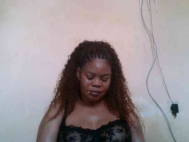 Sexydove webcam