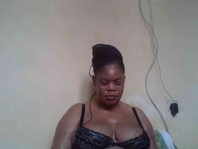 Sexydove webcam