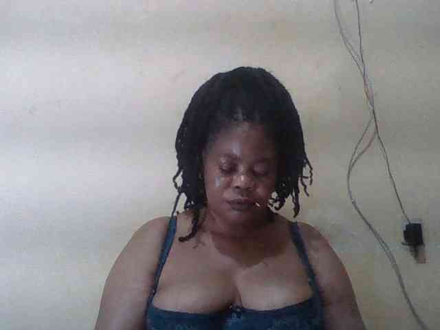 Sexydove webcam