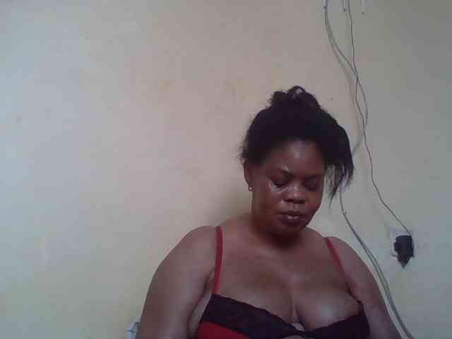 Sexydove webcam