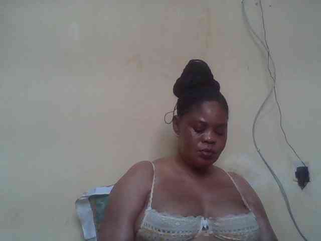 Sexydove webcam