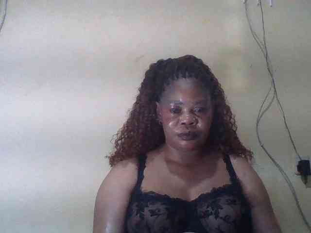 Sexydove webcam
