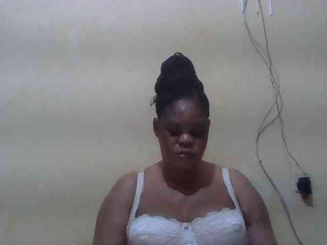 Sexydove webcam