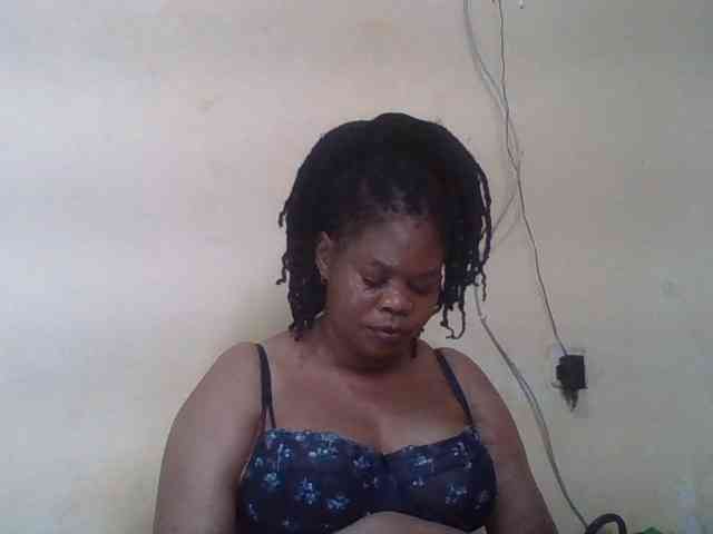 Sexydove webcam