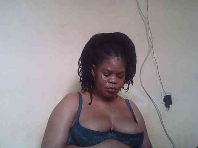 Sexydove webcam