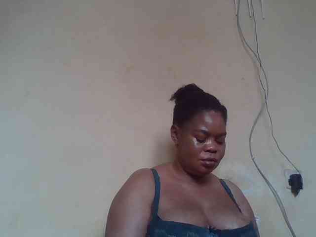 Sexydove webcam