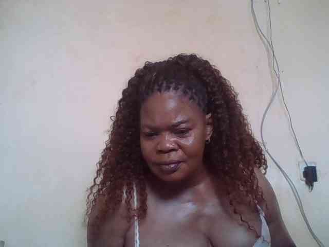 Sexydove webcam