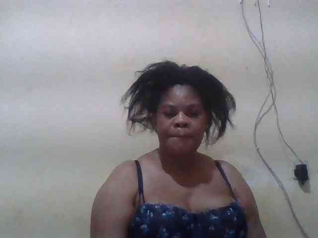 Sexydove webcam