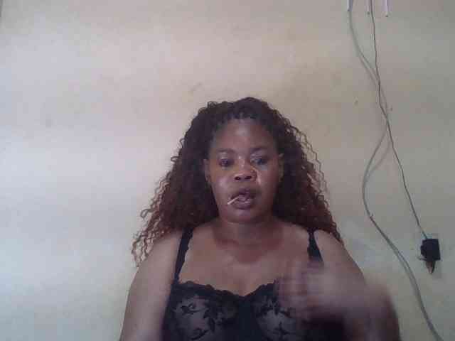 Sexydove webcam