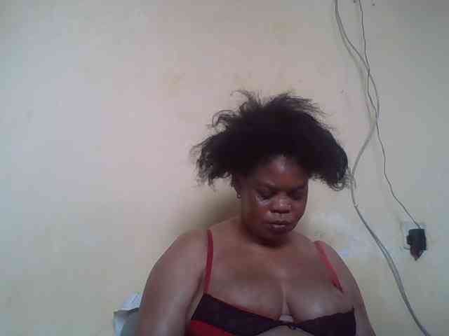 Sexydove webcam