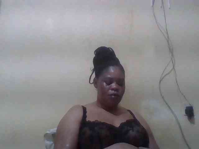 Sexydove webcam