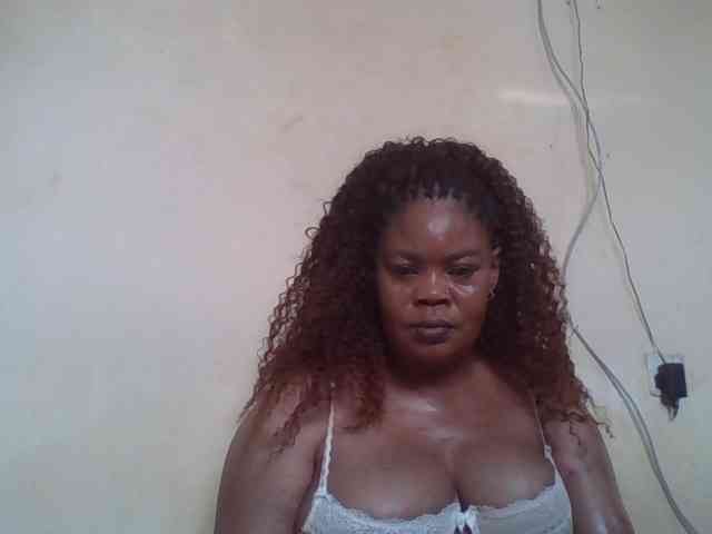 Sexydove webcam