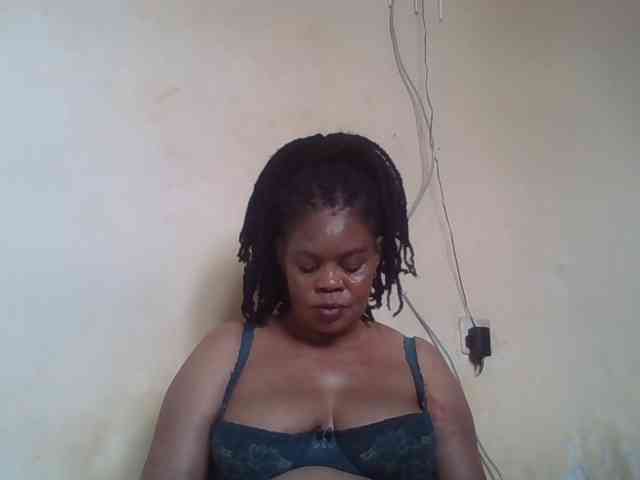 Sexydove webcam