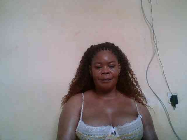 Sexydove webcam