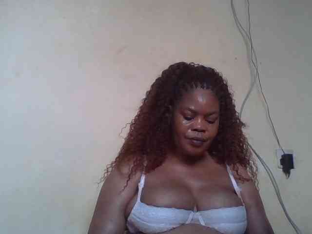 Sexydove webcam