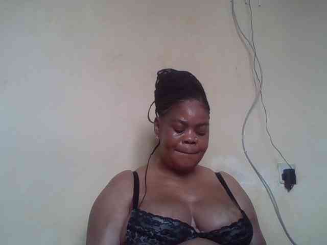 Sexydove webcam