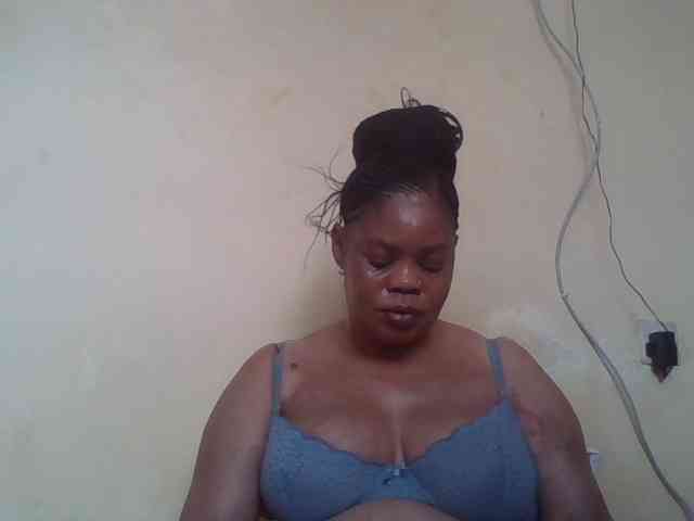 Sexydove webcam