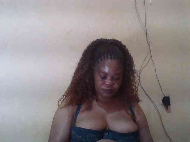Sexydove webcam