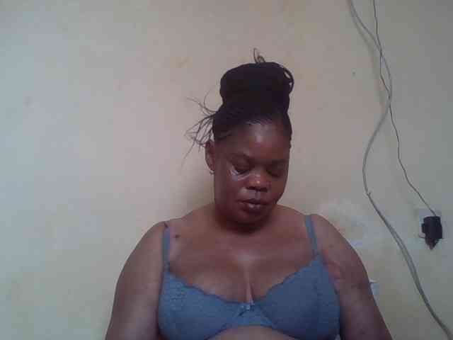 Sexydove webcam